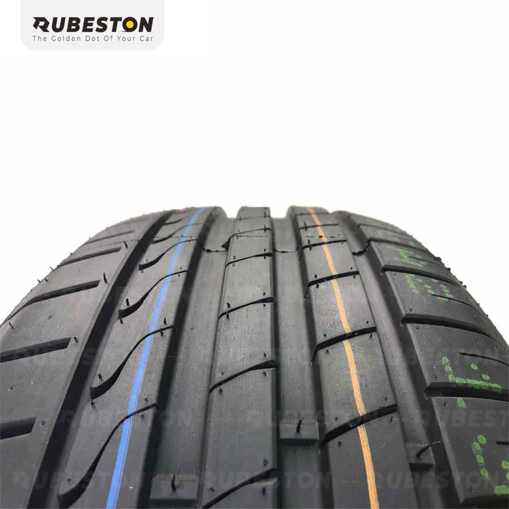 لاستیک مینروا - سایز 215/55R17 - مدل F205