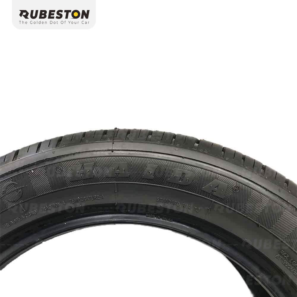 لاستیک هایدا - سایز 215/55R17 - مدل HD667