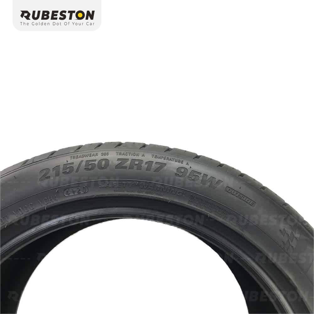 لاستیک کومهو - سایز 215/50R17 - مدل HS51