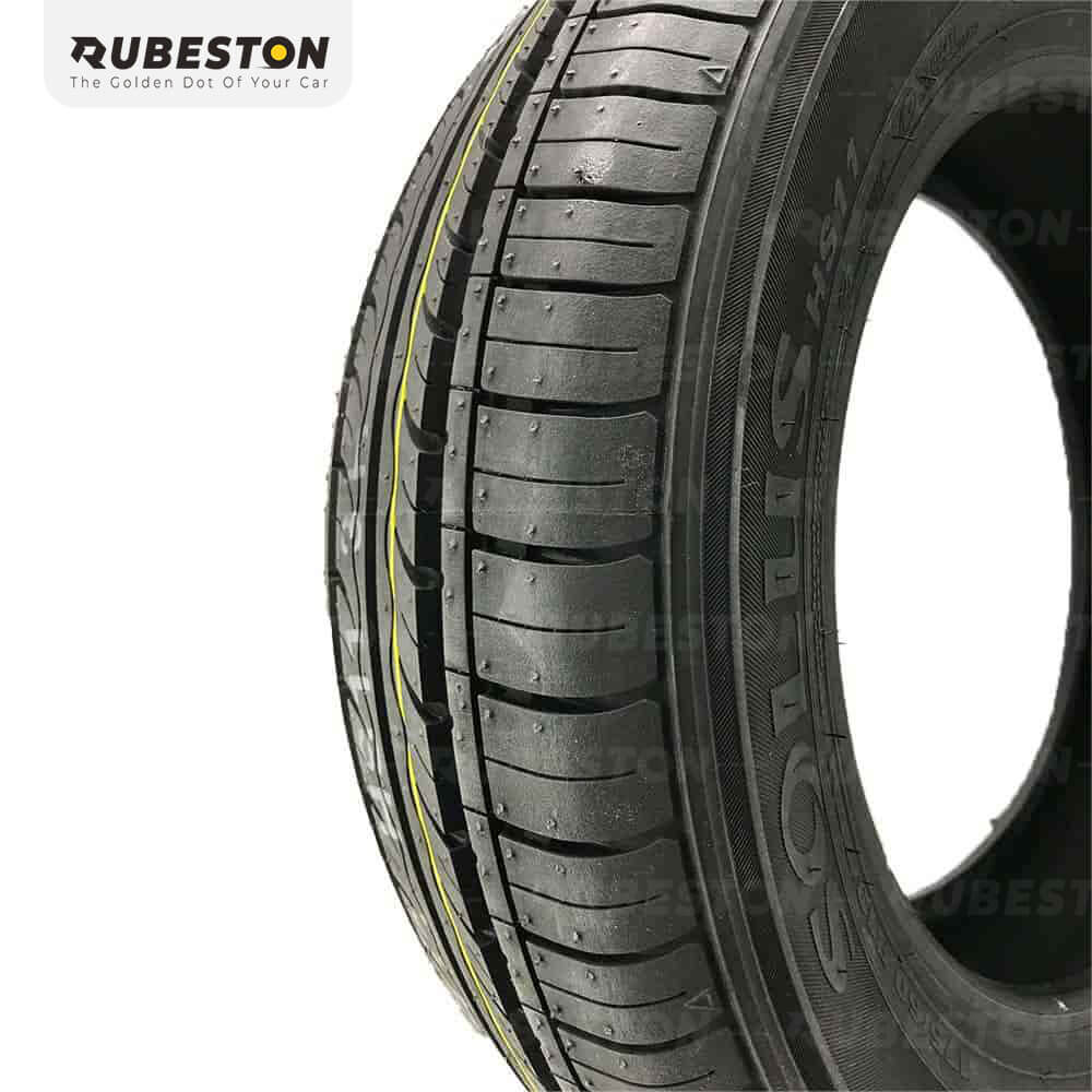 لاستیک کومهو - سایز 175/60R13 - مدل HS11