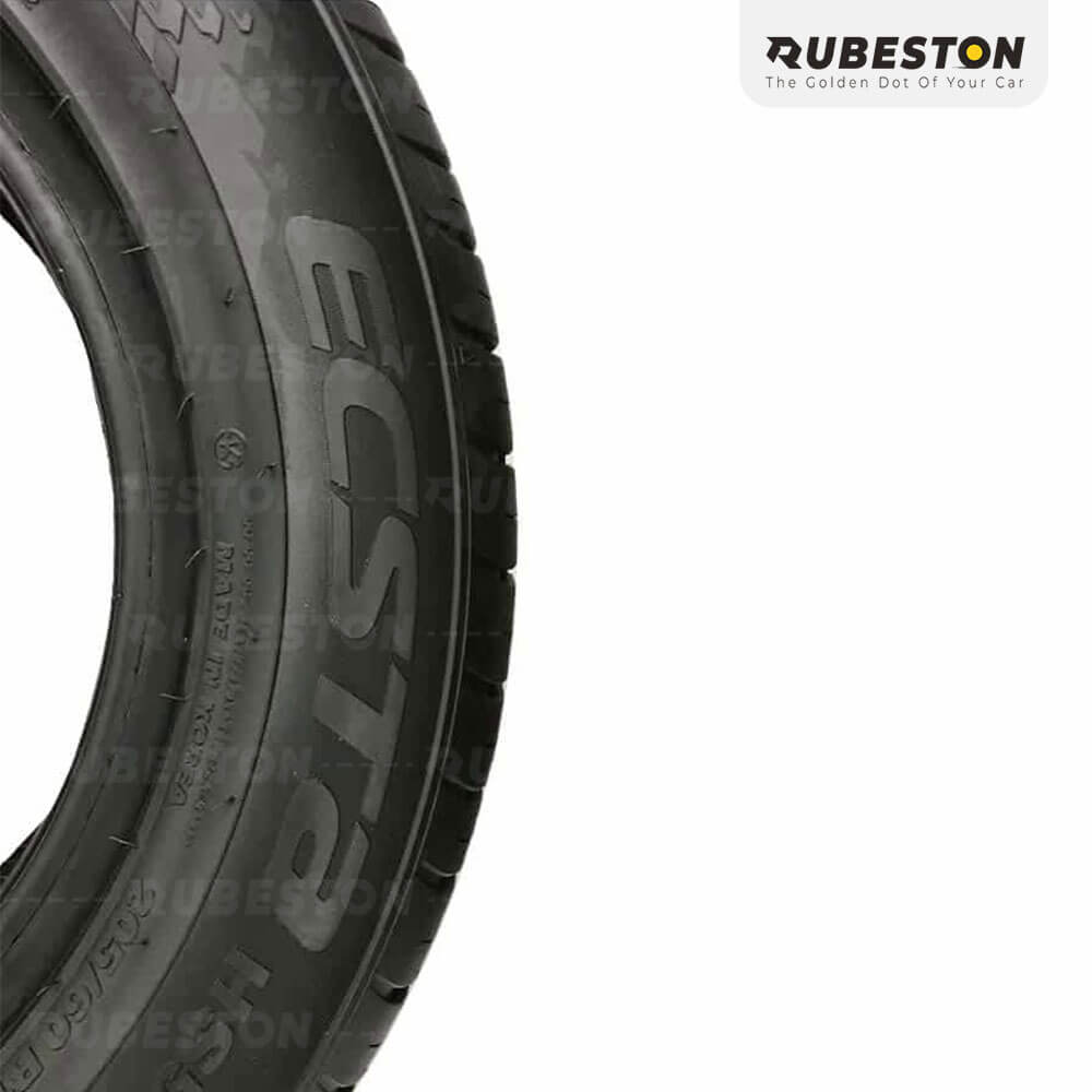 لاستیک کومهو - سایز 205/60R14 - مدل SOLUS HS51