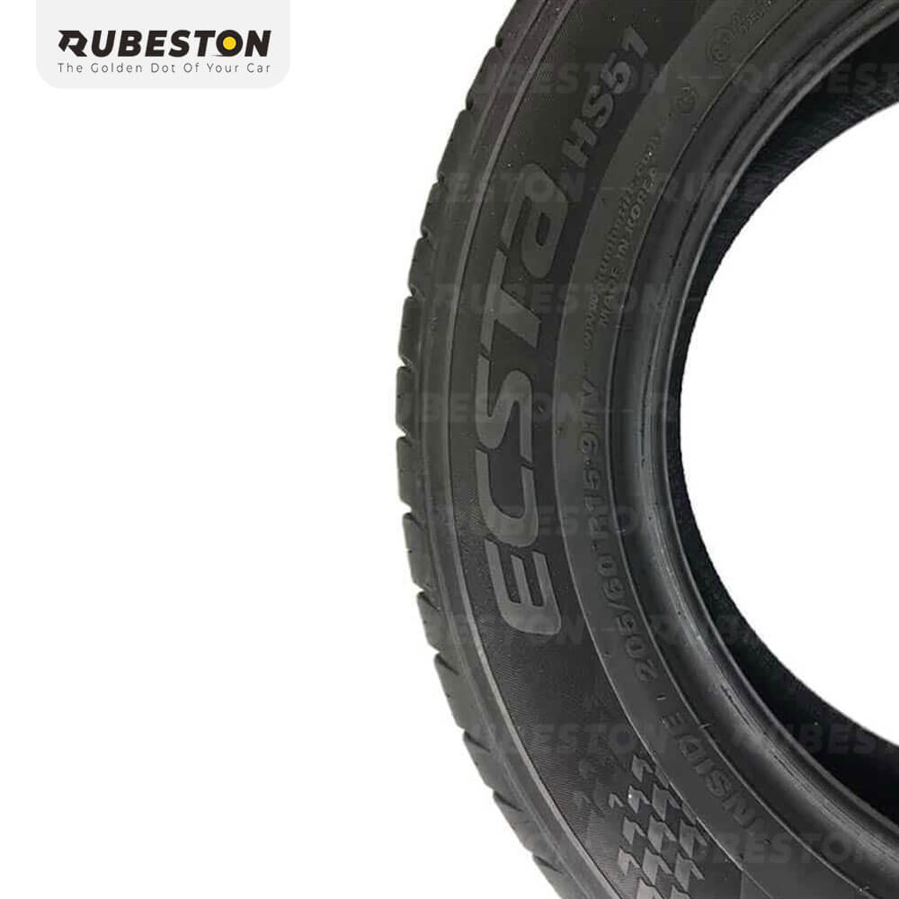 لاستیک کومهو - سایز 205/60R15 - مدل HS51